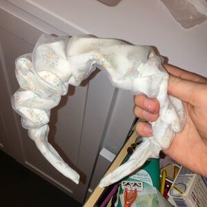 Floral White Headband